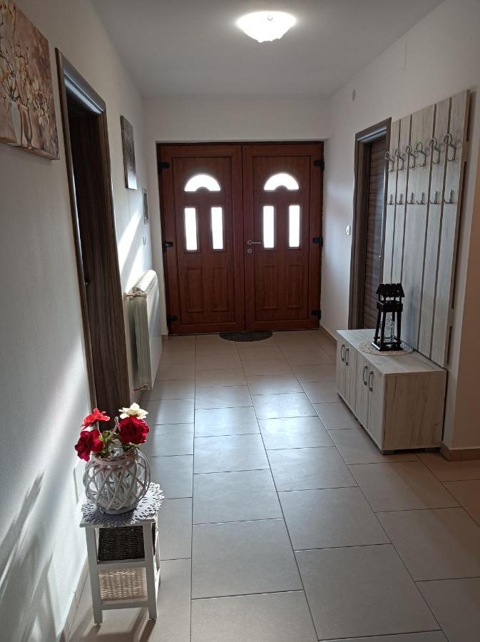 Apartman Biba Labin  Buitenkant foto
