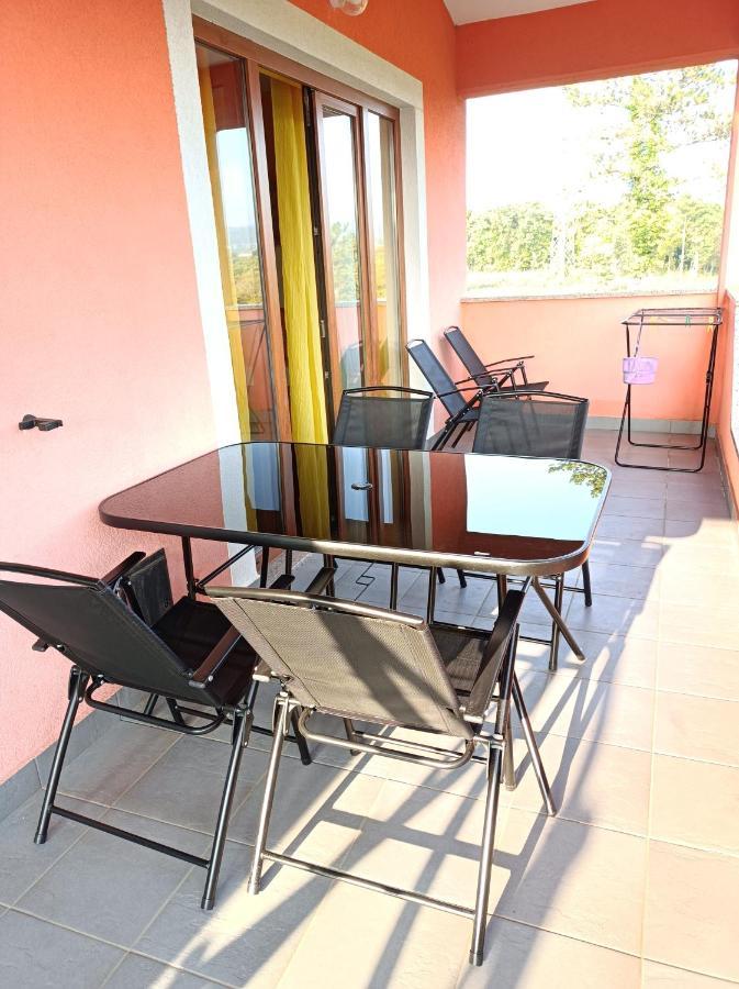 Apartman Biba Labin  Buitenkant foto
